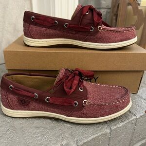 Sperry burgundy shoes